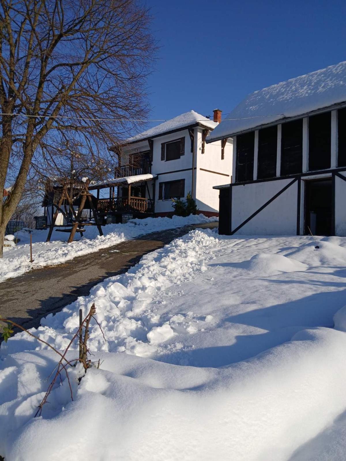 Vikendica I Vajat Vrbica Villa Kalesija Ngoại thất bức ảnh